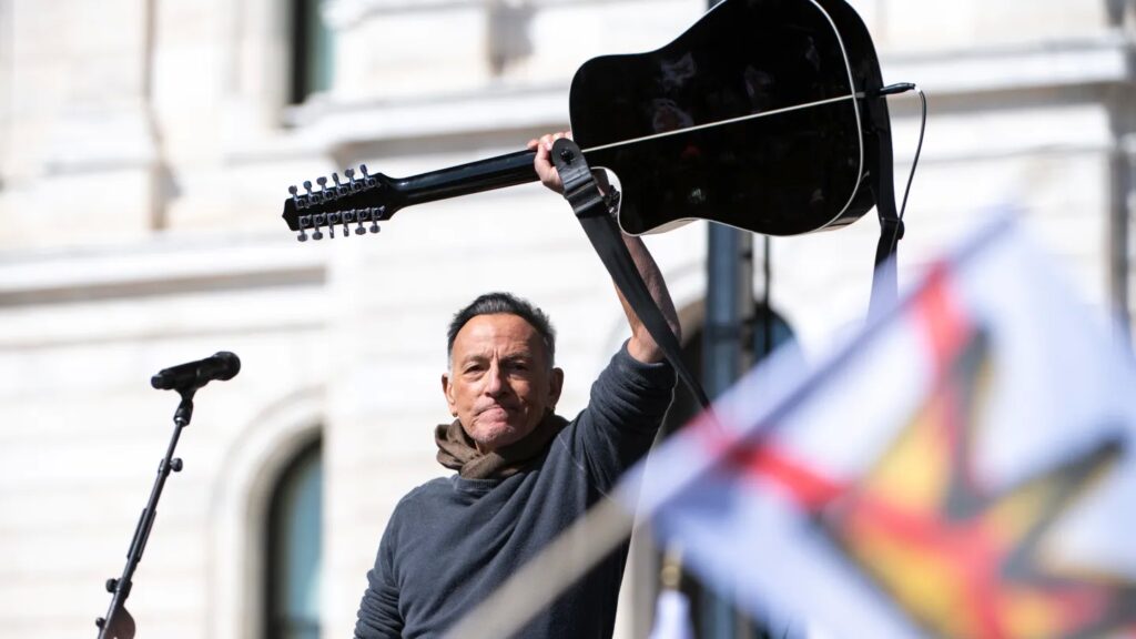 Tribeca Festival to Honor Bruce Springsteen With Harry Belafonte Award