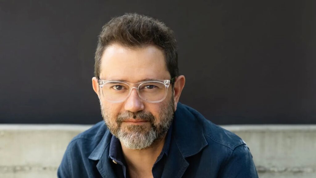 Film Independent Names Juan Devis President