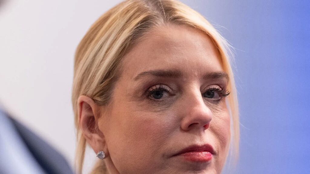 Former Attorney General Pam Bondi Reportedly Battling Thyroid Cancer
