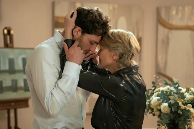The Girlfriend interview: Robin Wright and Laurie Davidson