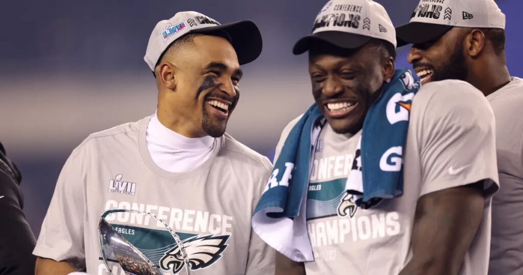 Eagles’ Jalen Hurts Addresses Rumored A.J. Brown Feud