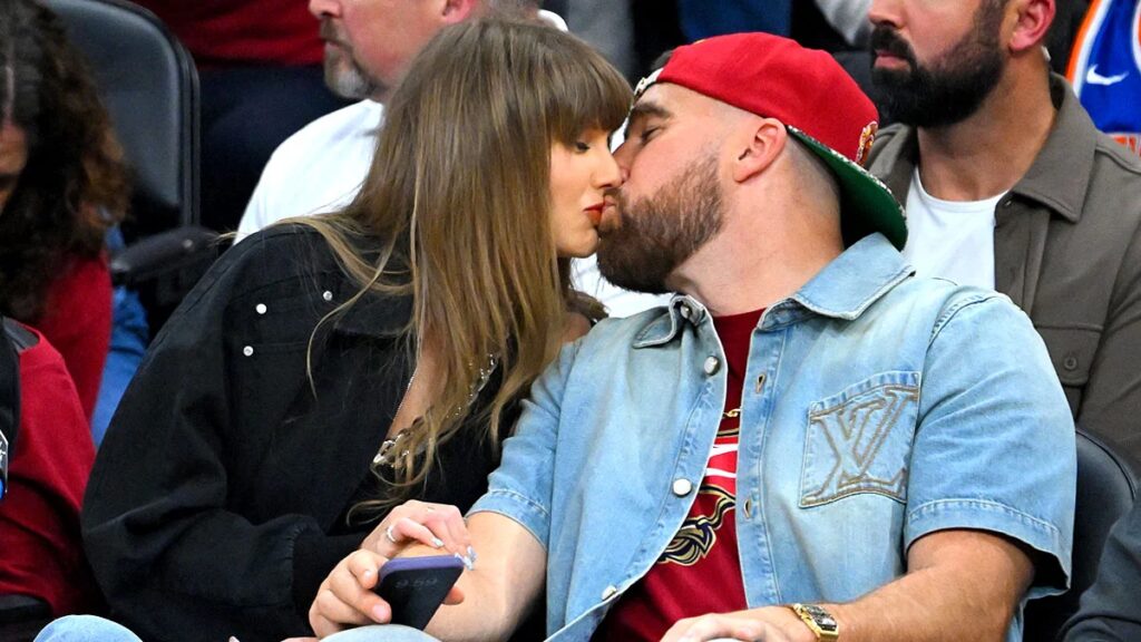 Taylor Swift & Travis Kelce’s 10 Best Moments at Cavs Game: Courtside Kiss, Chugging Beer, Switching Shirts, & More! – Just Jared – Celebrity News and Gossip