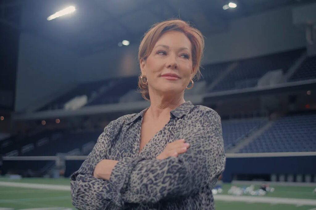 Who is Kelli Finglass On ‘America’s Sweethearts: Dallas Cowboys Cheerleaders’? Meet The Director of the DCC