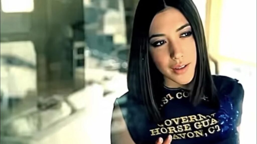 Michelle Branch Reveals She Bought Her Iconic ‘Everywhere’ Music Video T-Shirt at the Mall