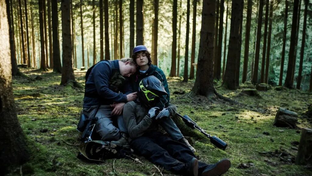 ‘Oasis’ Venice Film Trailer: School, Violence, Outcasts in a Forest