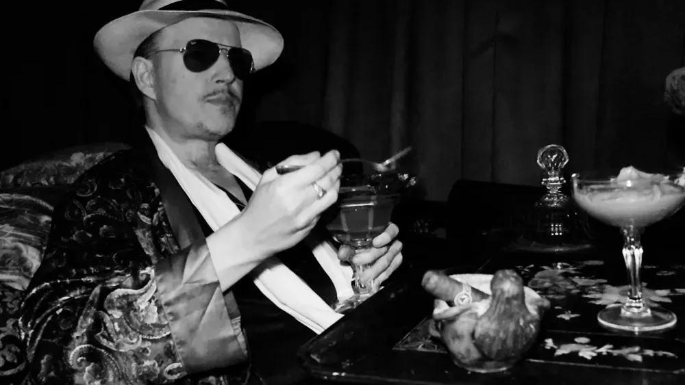 ‘The End of Tom Six’ Review: The ‘Human Centipede’ Director Has MS