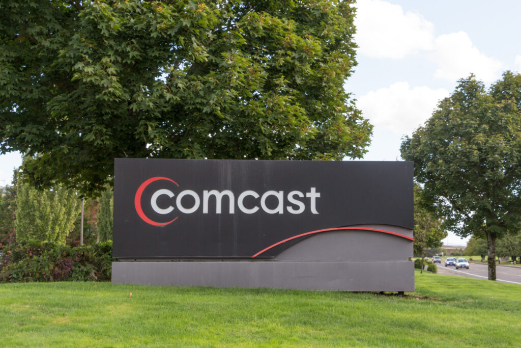 Comcast Reaches a Deal to Bring Back NFL Network and NFL RedZone