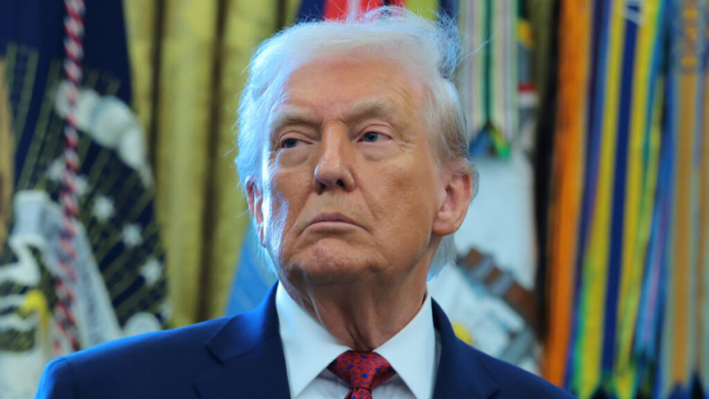Donald Trump Admits ‘Contractor Error’ at Lincoln Memorial Reflecting Pool Amid Vandalism Claims