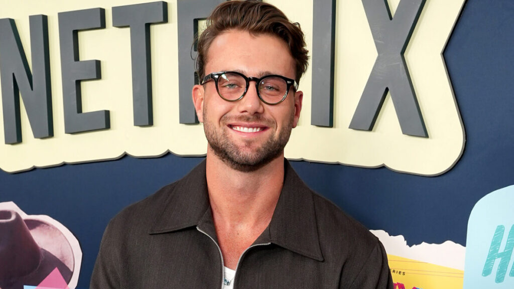 Are Harry Jowsey & Amber Mozo Legally Married? He Responds to ‘Fake Wedding’ Claims