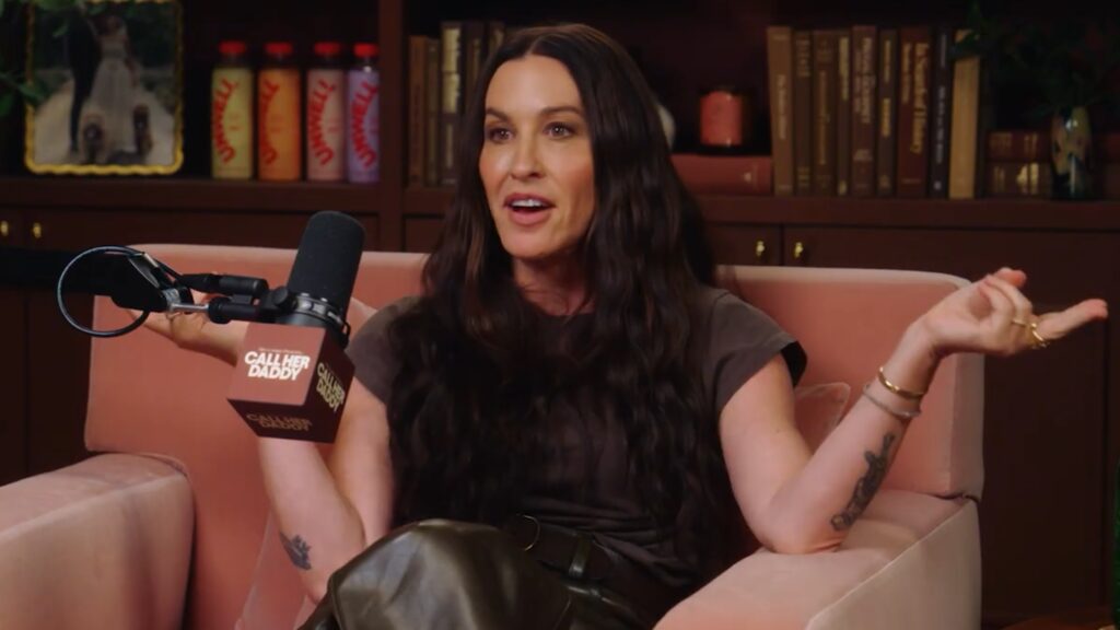 Alanis Morissette Say She Had ‘Harrowing’ Invasive Thoughts During Postpartum Depression